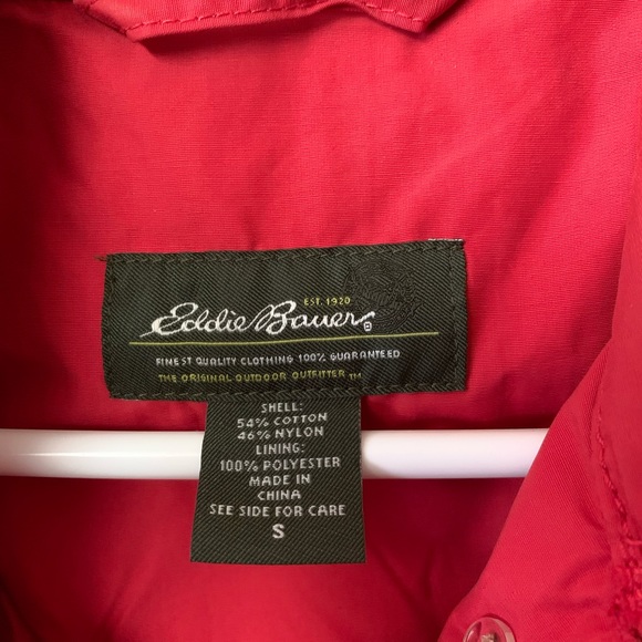 Eddie Bauer trench coat, size Small, coral - Picture 3 of 4